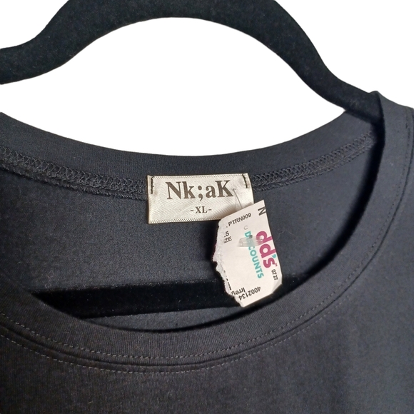 NK;AK "Good Vibe" White Spellout Long Sleeve Black Top X-Large NWT - Picture 3 of 7